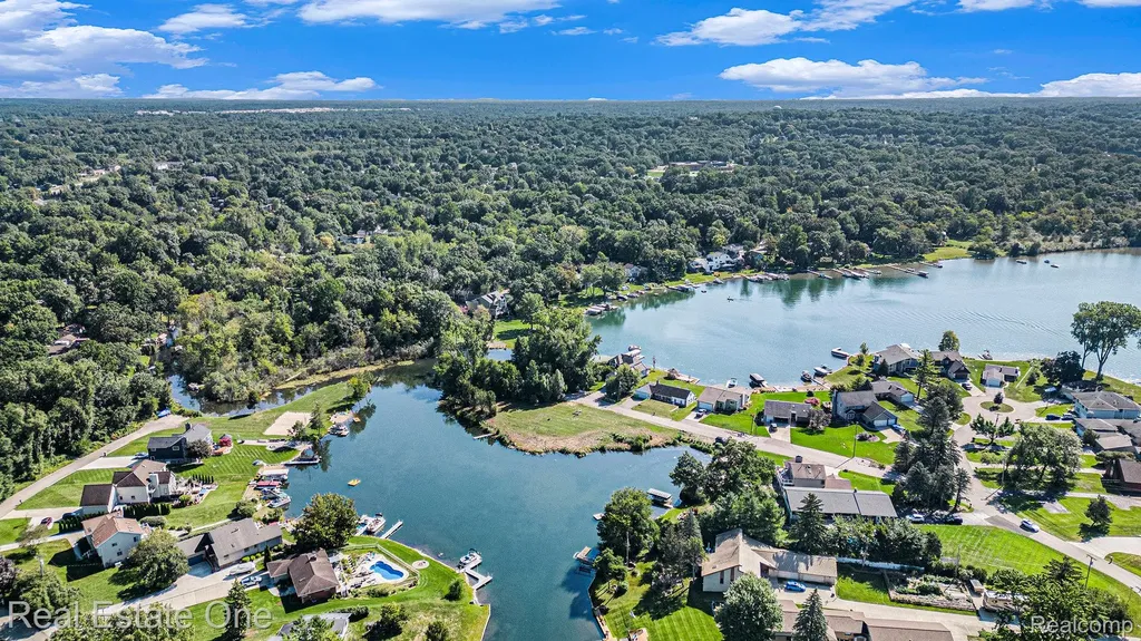 00 Coledale Drive White Lake Charter Township MI 48386