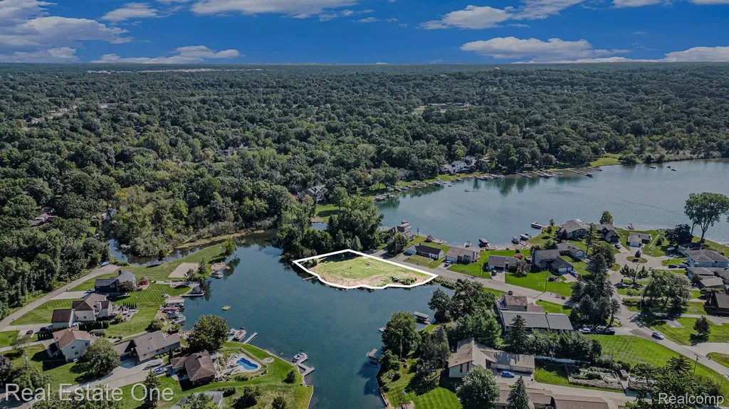 00 Coledale Drive White Lake Charter Township MI 48386