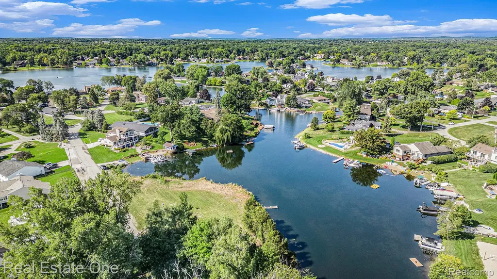00 Coledale Drive White Lake Charter Township MI 48386