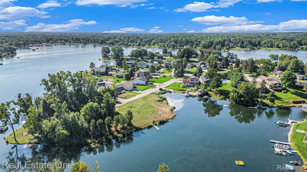 00 Coledale Drive White Lake Charter Township MI 48386