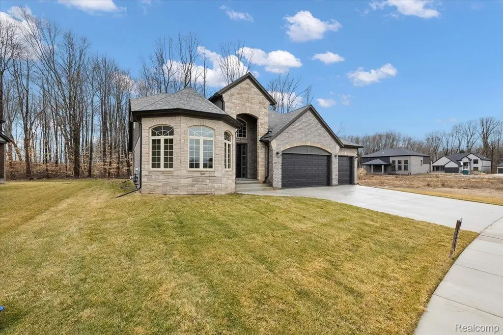 24244 Tullymore Drive Macomb Township MI 48042