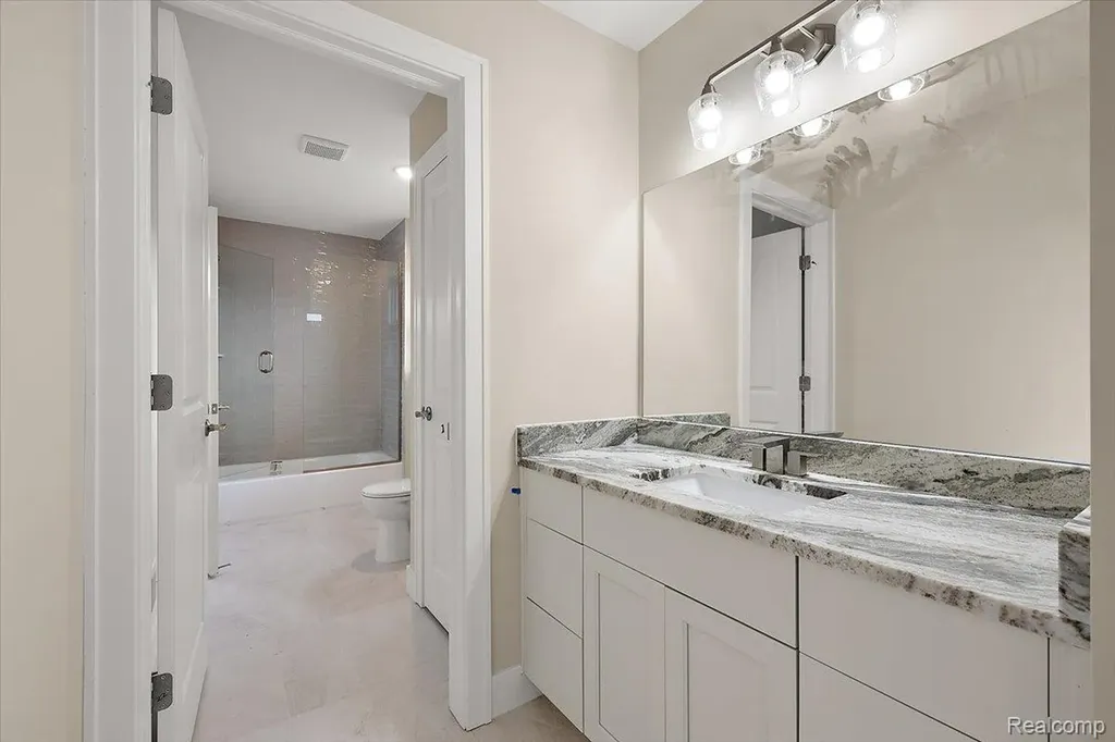 24244 Tullymore Drive Macomb Township MI 48042