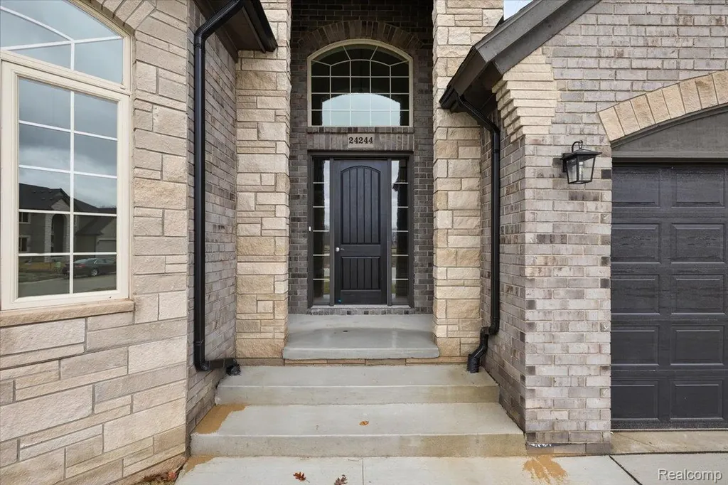 24244 Tullymore Drive Macomb Township MI 48042