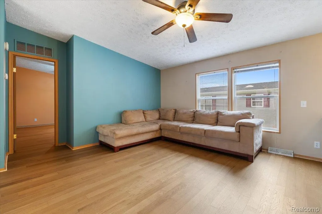 3403 Nottingham Salem Township MI 48167