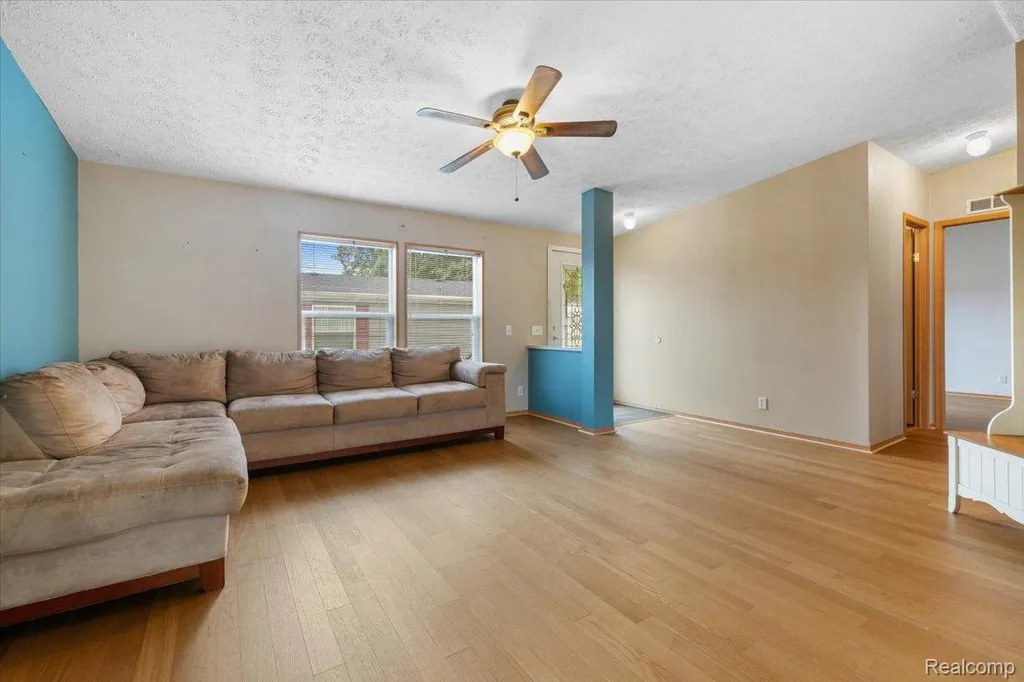 3403 Nottingham Salem Township MI 48167