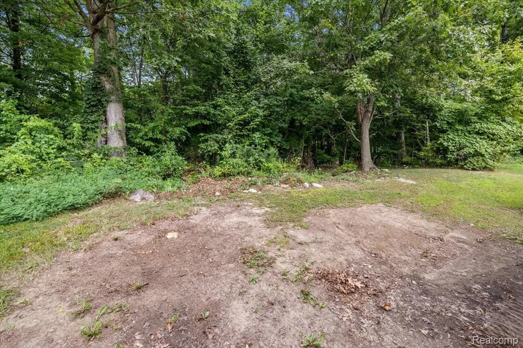 3403 Nottingham Salem Township MI 48167