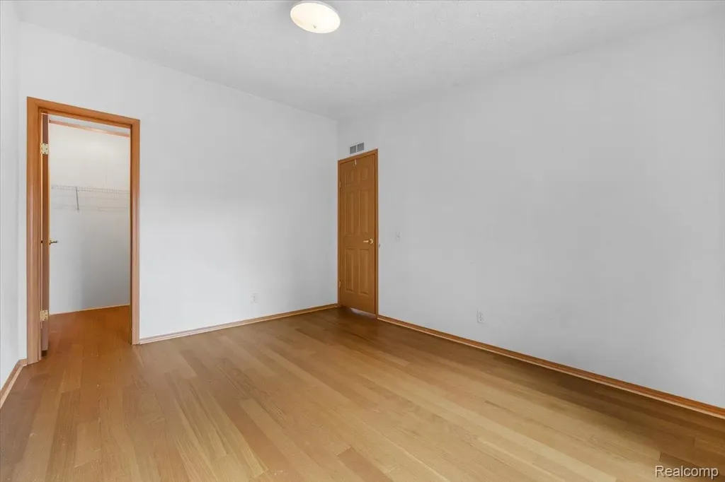 3403 Nottingham Salem Township MI 48167