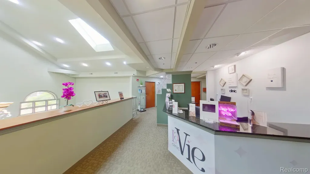 2708 S Rochester Road Rochester Hills City MI 48307