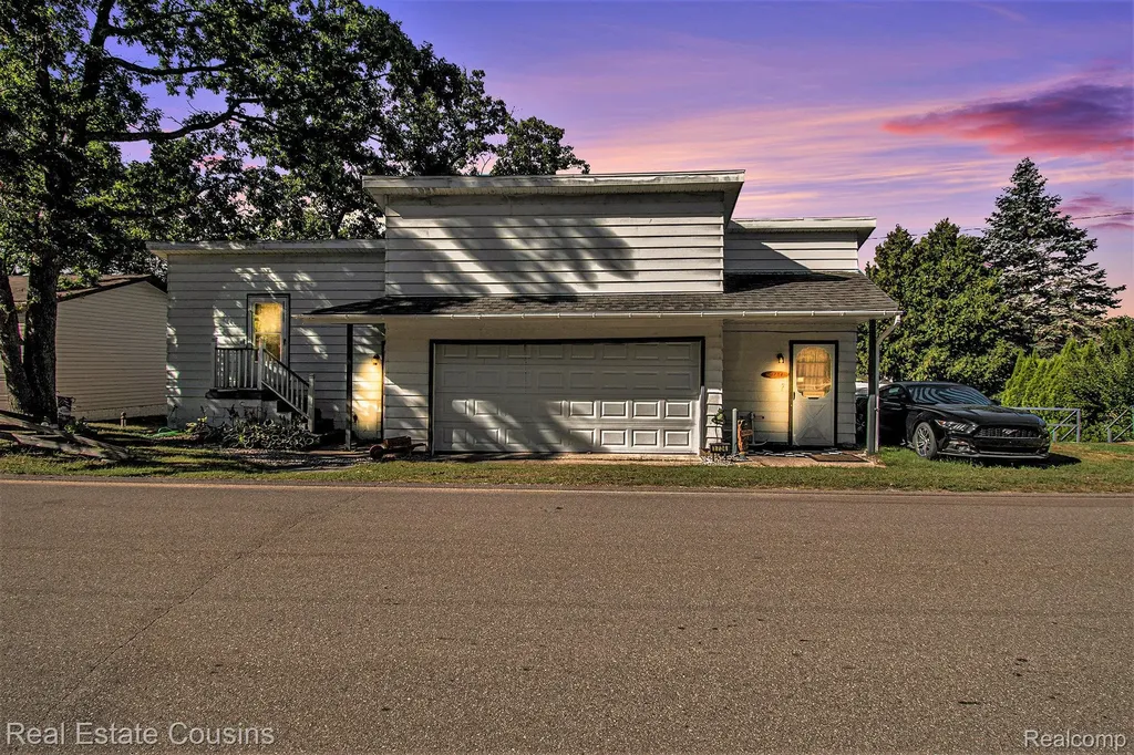 1734 Forest Road Harrison City MI 48625