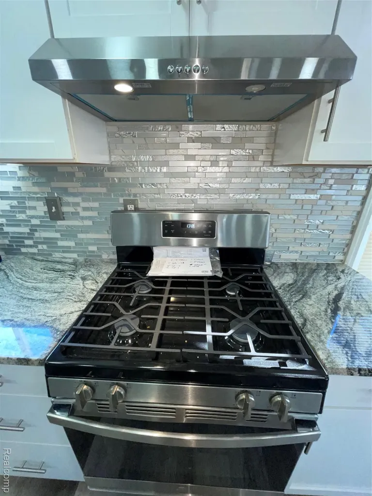 26431 Trowbridge Street S Inkster City MI 48141