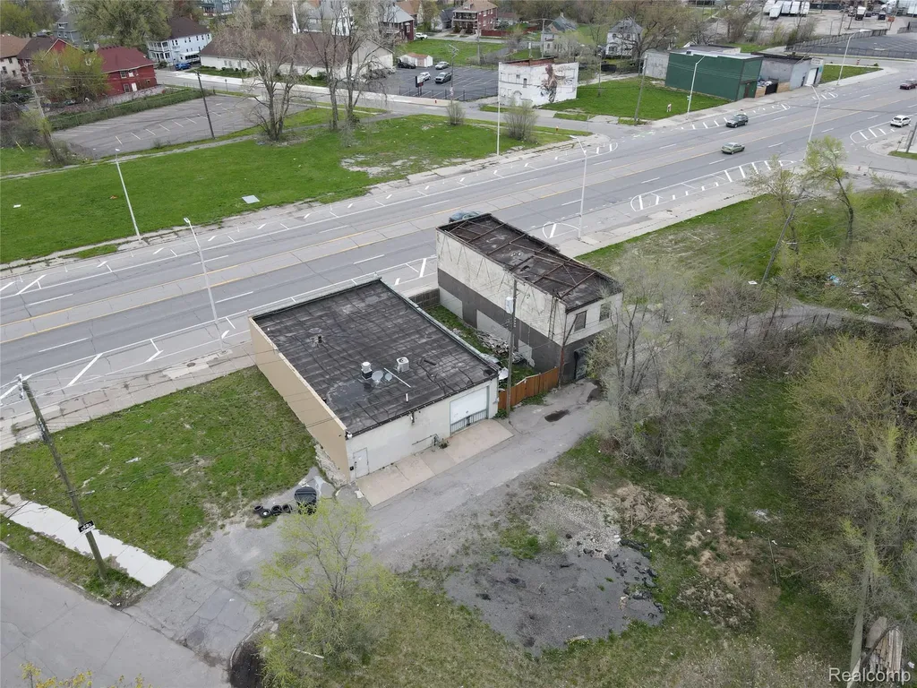 4665 Michigan Avenue Detroit City MI 48210