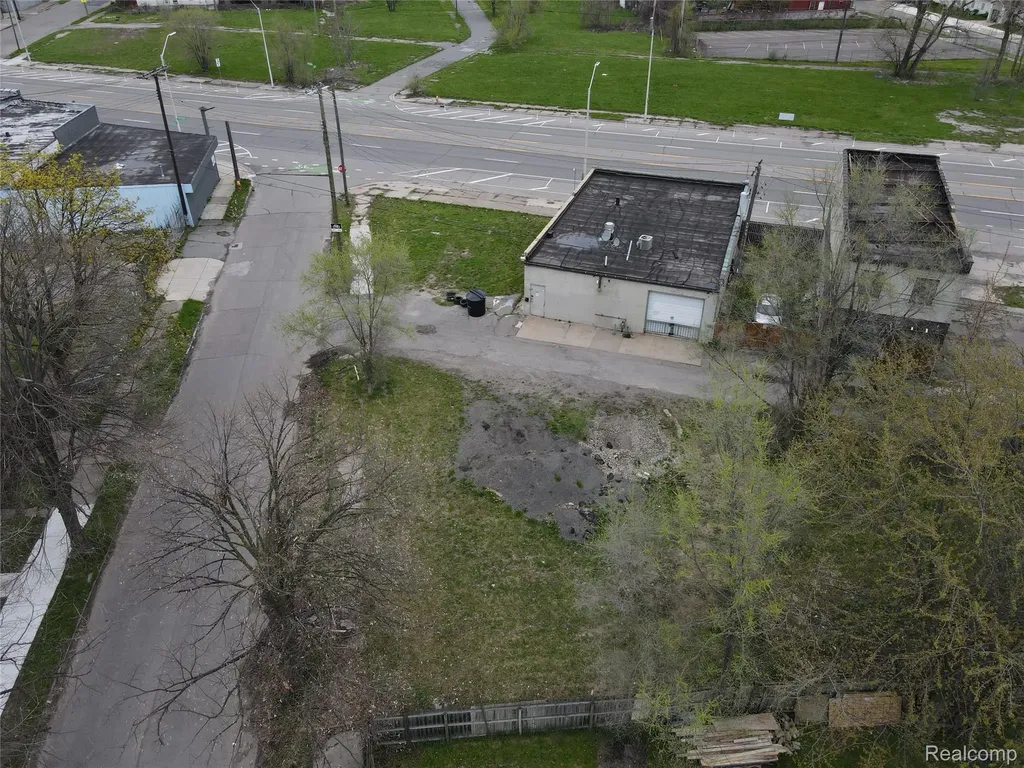 4665 Michigan Avenue Detroit City MI 48210
