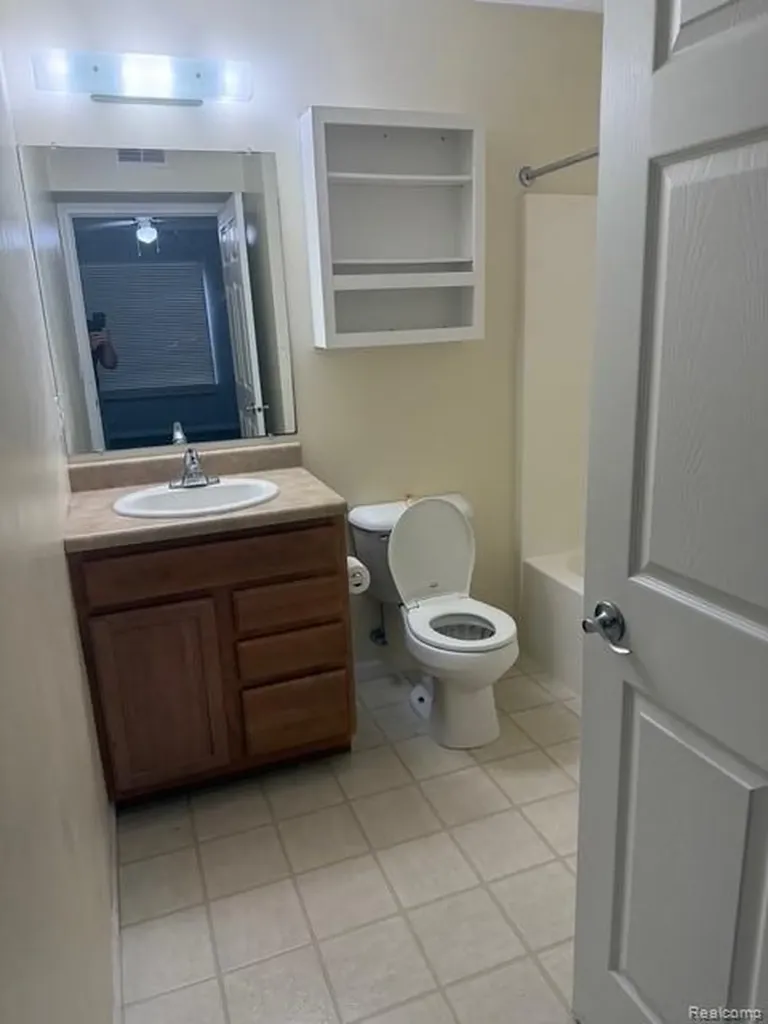 3021 Birch Row Drive East Lansing City MI 48823