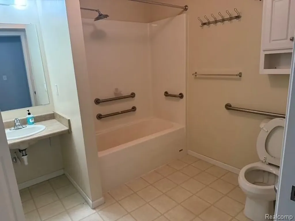 3021 Birch Row Drive East Lansing City MI 48823