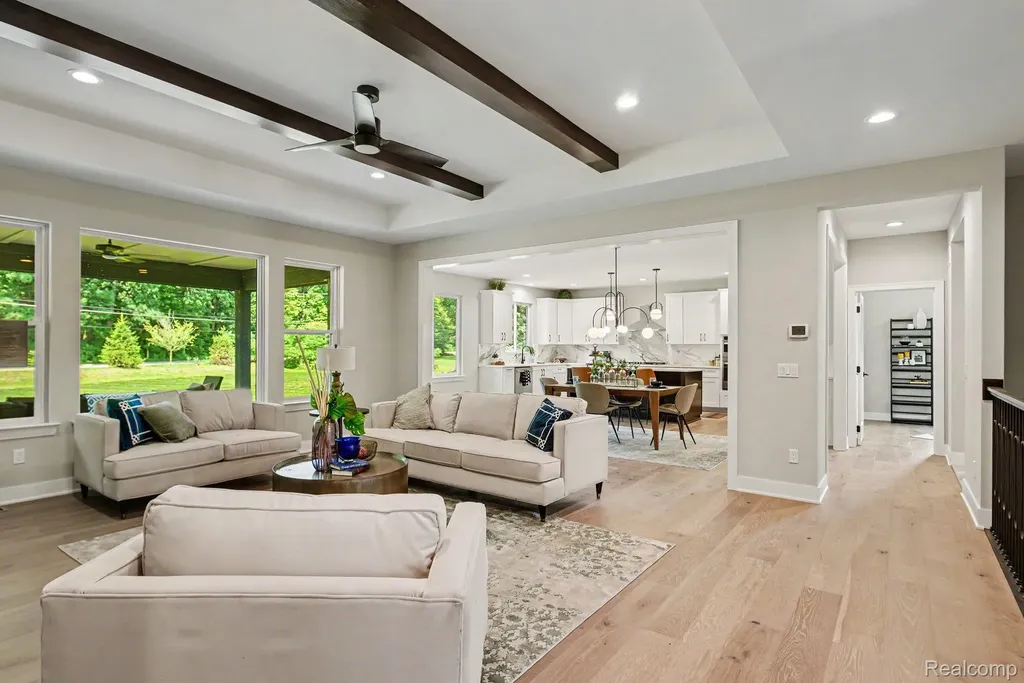 56211 Stone Falcon Drive Shelby Charter Township MI 48315