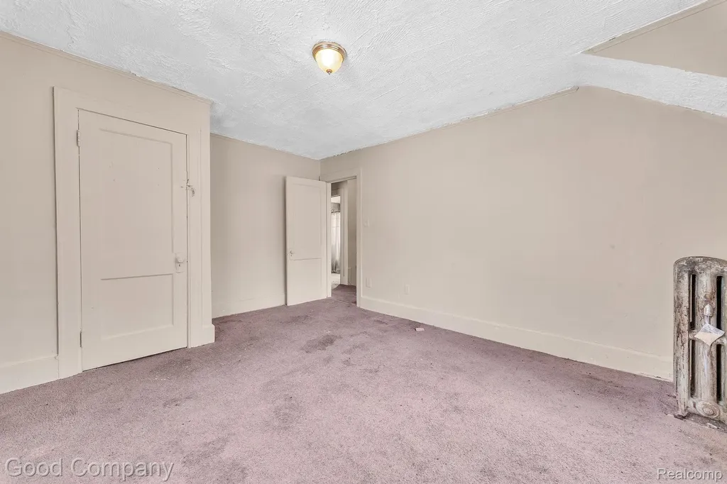 15572 Normandy Street Detroit City MI 48238