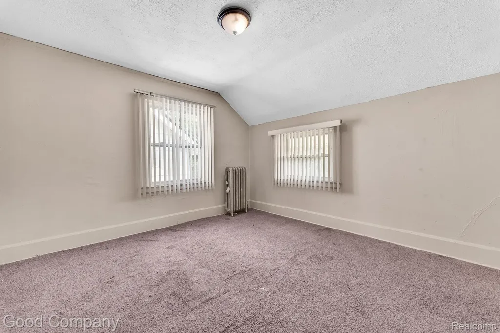 15572 Normandy Street Detroit City MI 48238