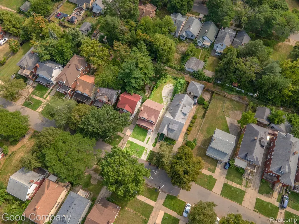 15572 Normandy Street Detroit City MI 48238