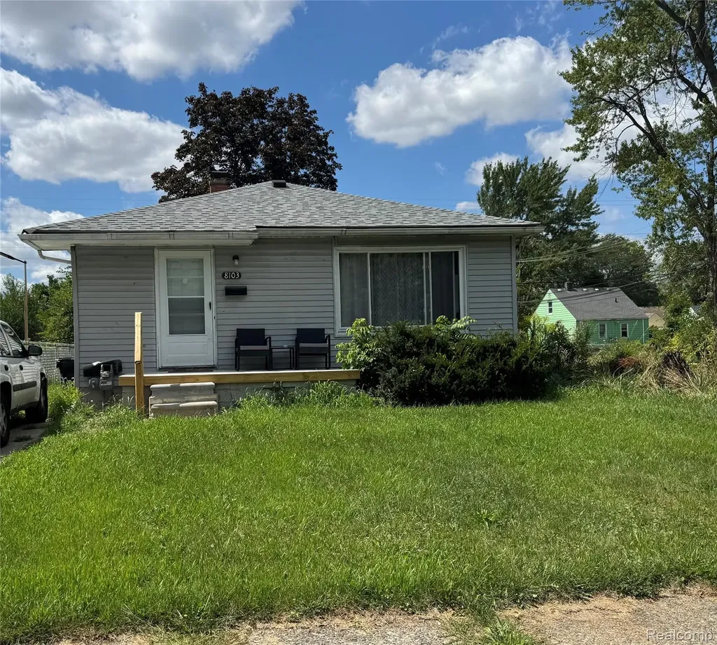 8103 Fielding Street Detroit City MI 48228