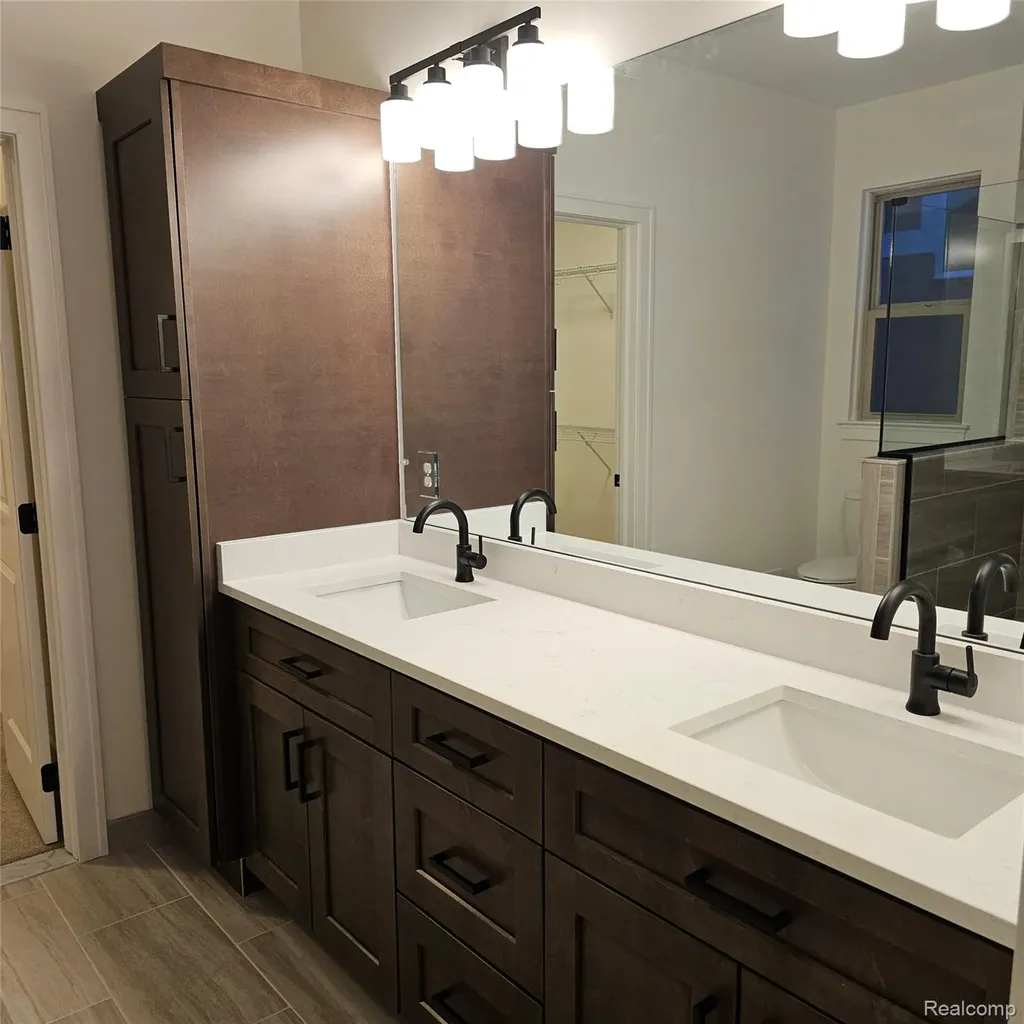 18620 Stallmann Drive Macomb Township MI 48042