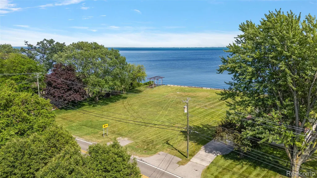 39196 Lakeshore Drive - Lot 57 Harrison Charter Township MI 48045