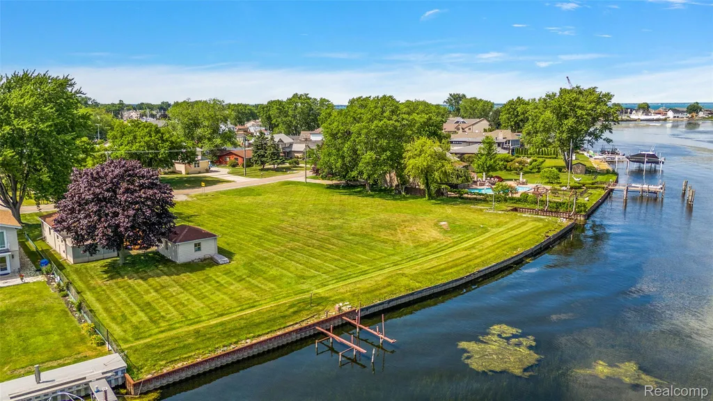 39196 Lakeshore Drive - Lot 57 Harrison Charter Township MI 48045