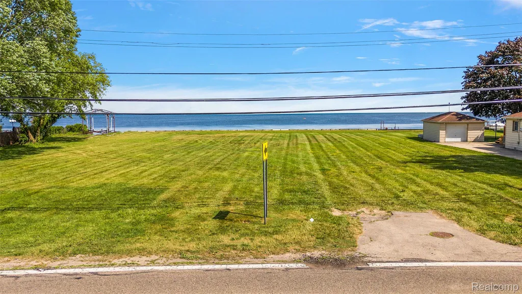 39196 Lakeshore Drive - Lot 57 Harrison Charter Township MI 48045