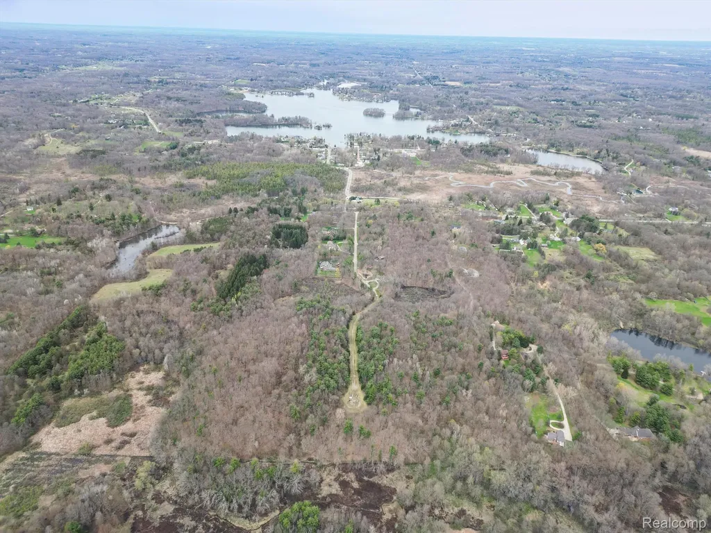 2.05 Acres Vl - Knights Bridge Road Addison Township MI 48367