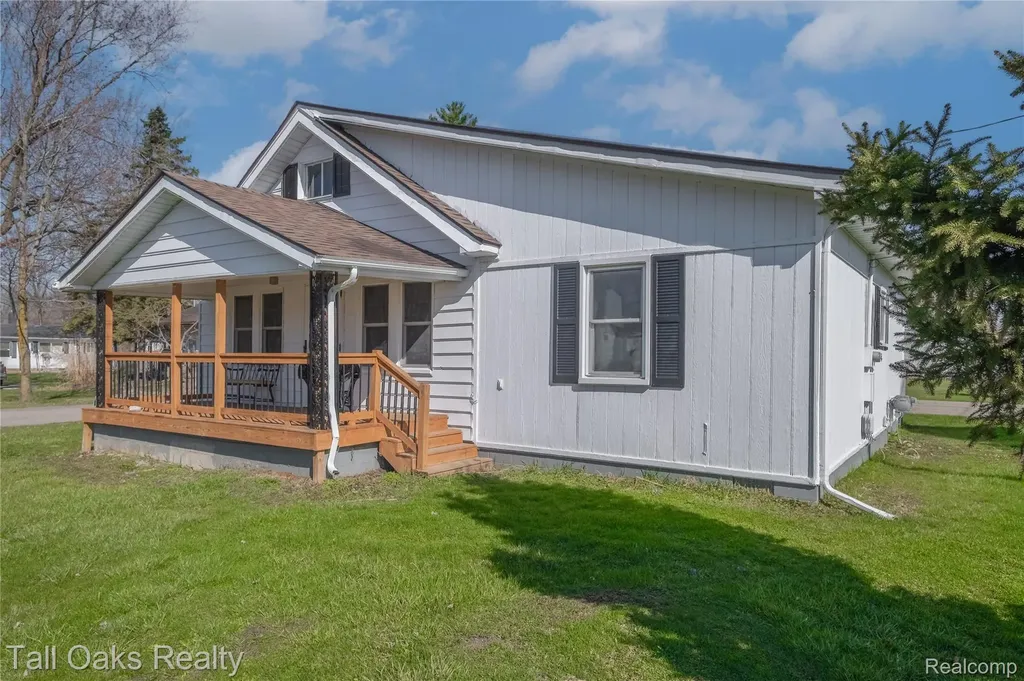 6123 Lapeer Road Burton City MI 48509