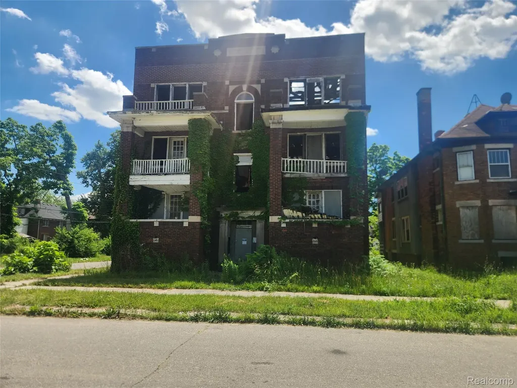 2903 Montgomery Street Detroit City MI 48206