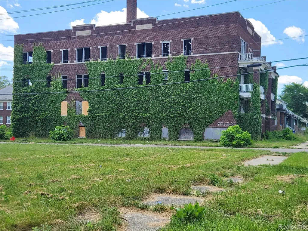2903 Montgomery Street Detroit City MI 48206
