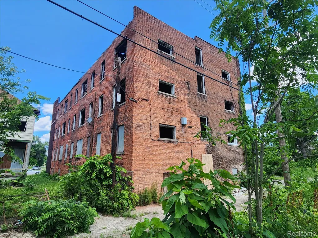 2903 Montgomery Street Detroit City MI 48206