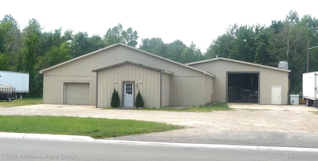 3905-3921 32nd Street Port Huron City MI 48060