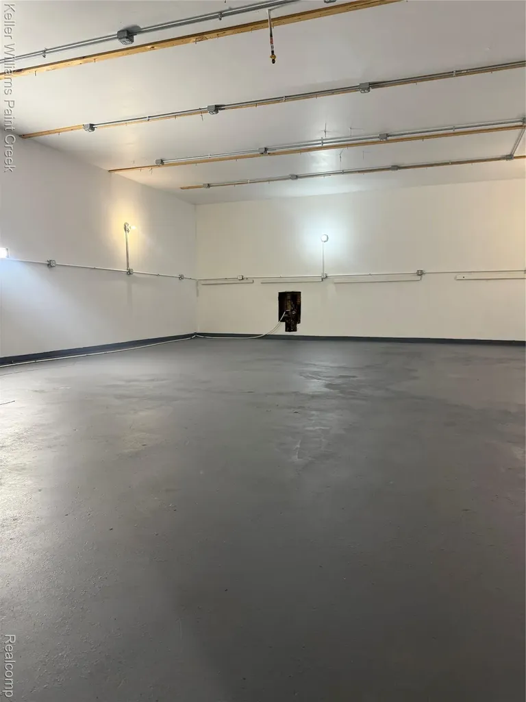 3905-3921 32nd Street Port Huron City MI 48060