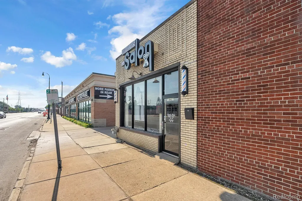14433 W Warren Avenue Dearborn City MI 48126