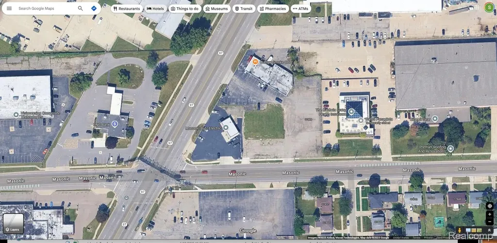 17689 Masonic Fraser City MI 48026