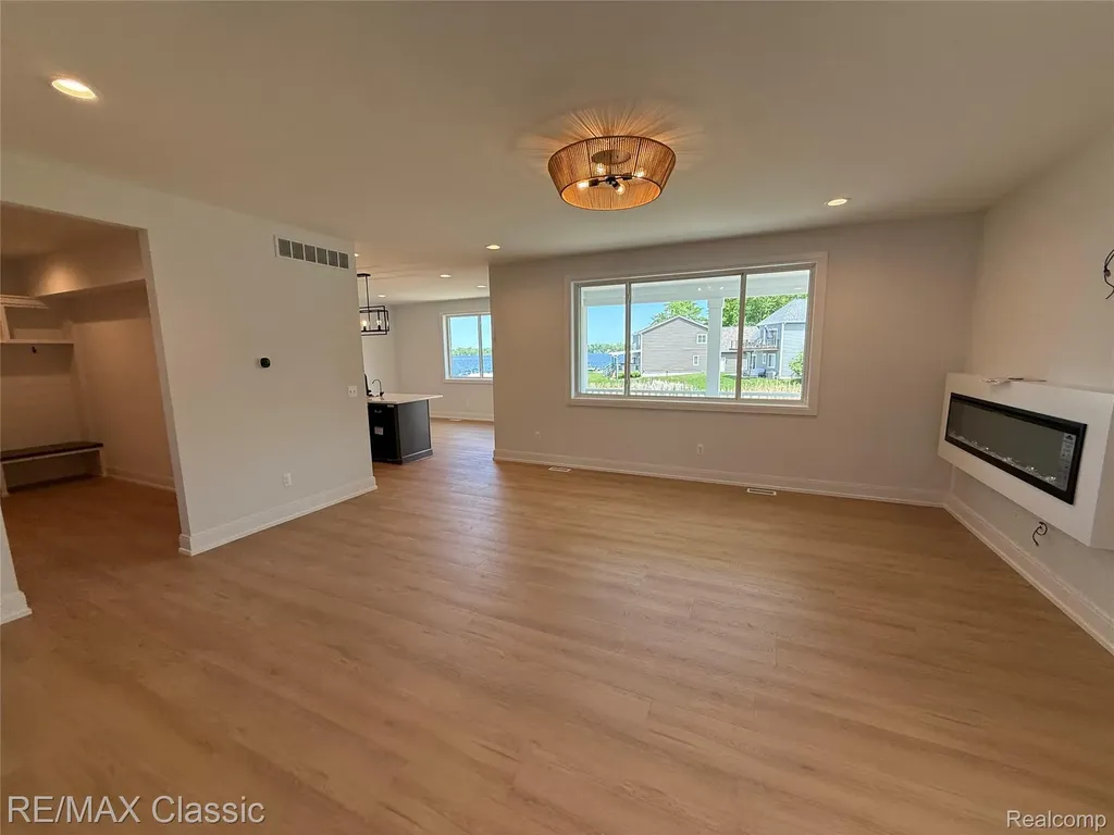 3482 Ponemah Drive Fenton City MI 48430