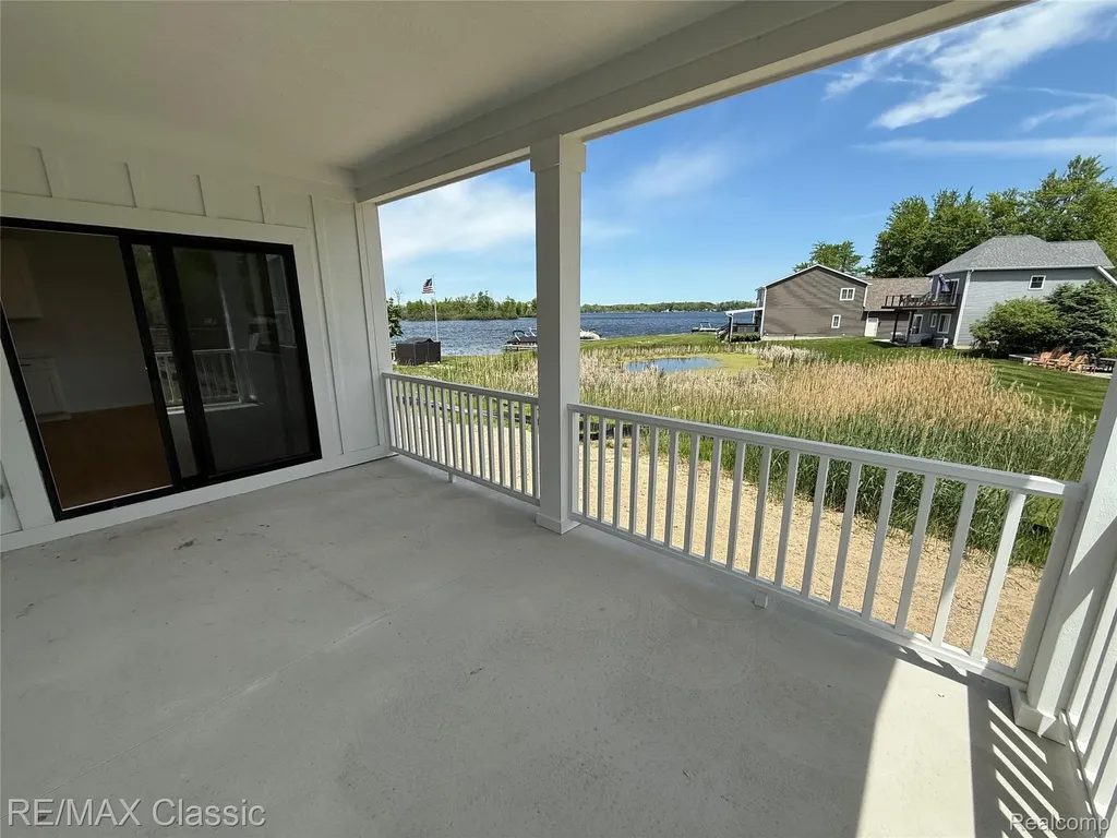 3482 Ponemah Drive Fenton City MI 48430