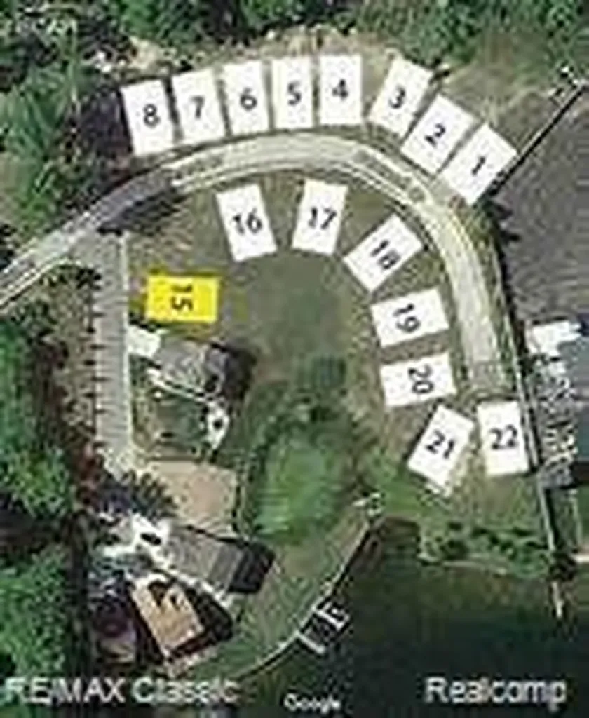 3482 Ponemah Drive Fenton City MI 48430