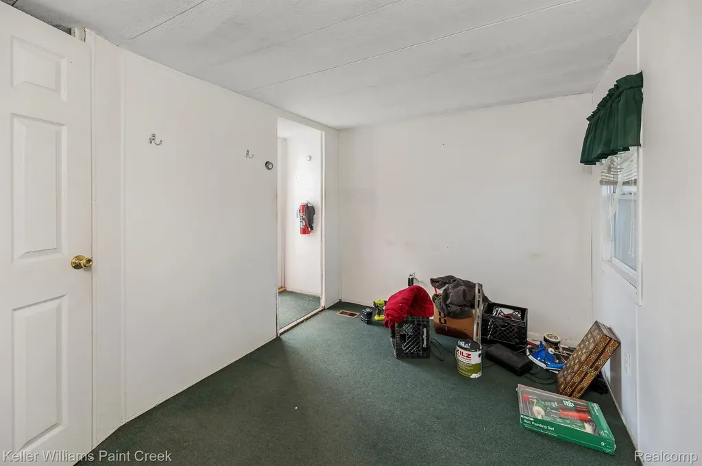 3905 32nd Street Port Huron Charter Township MI 48060