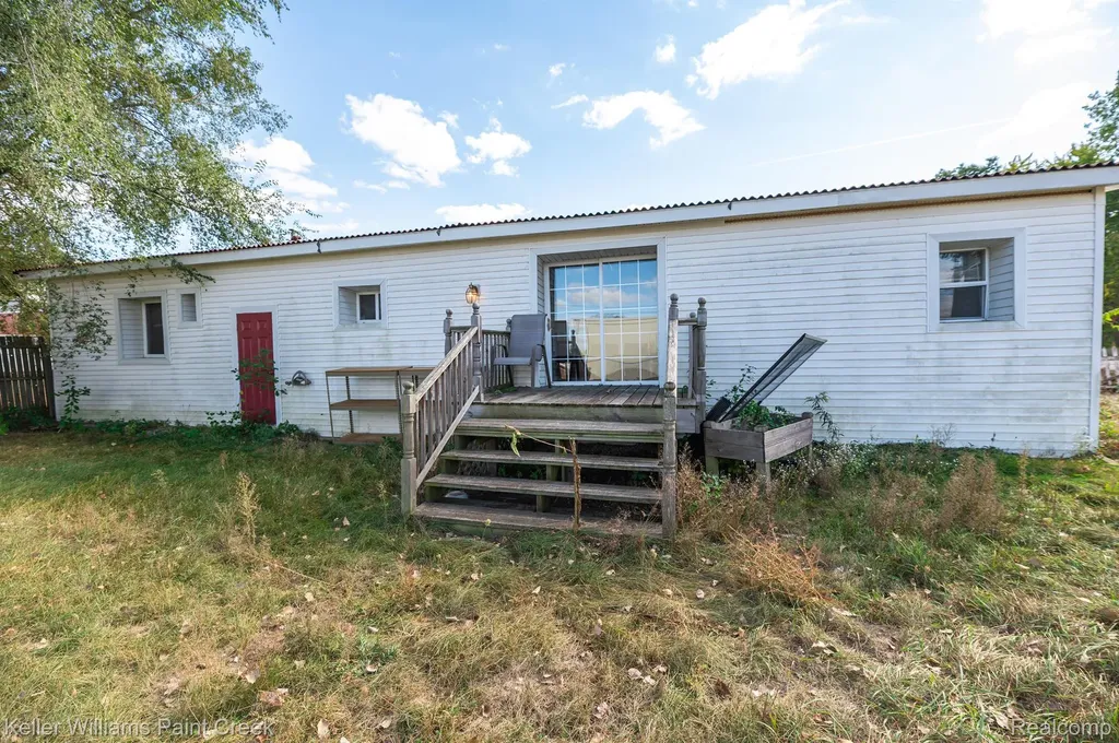 3905 32nd Street Port Huron Charter Township MI 48060