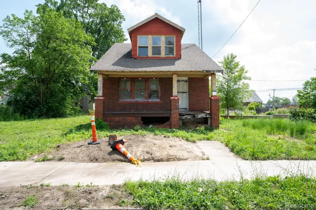 16164 Turner Street Detroit City MI 48221