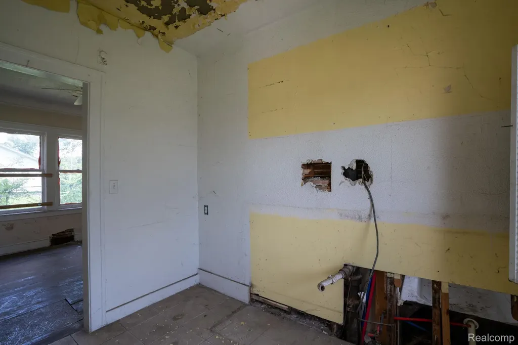16164 Turner Street Detroit City MI 48221