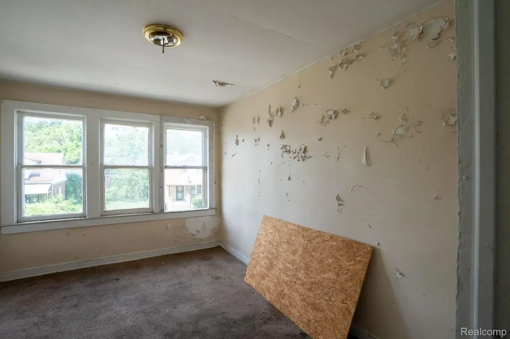 16164 Turner Street Detroit City MI 48221