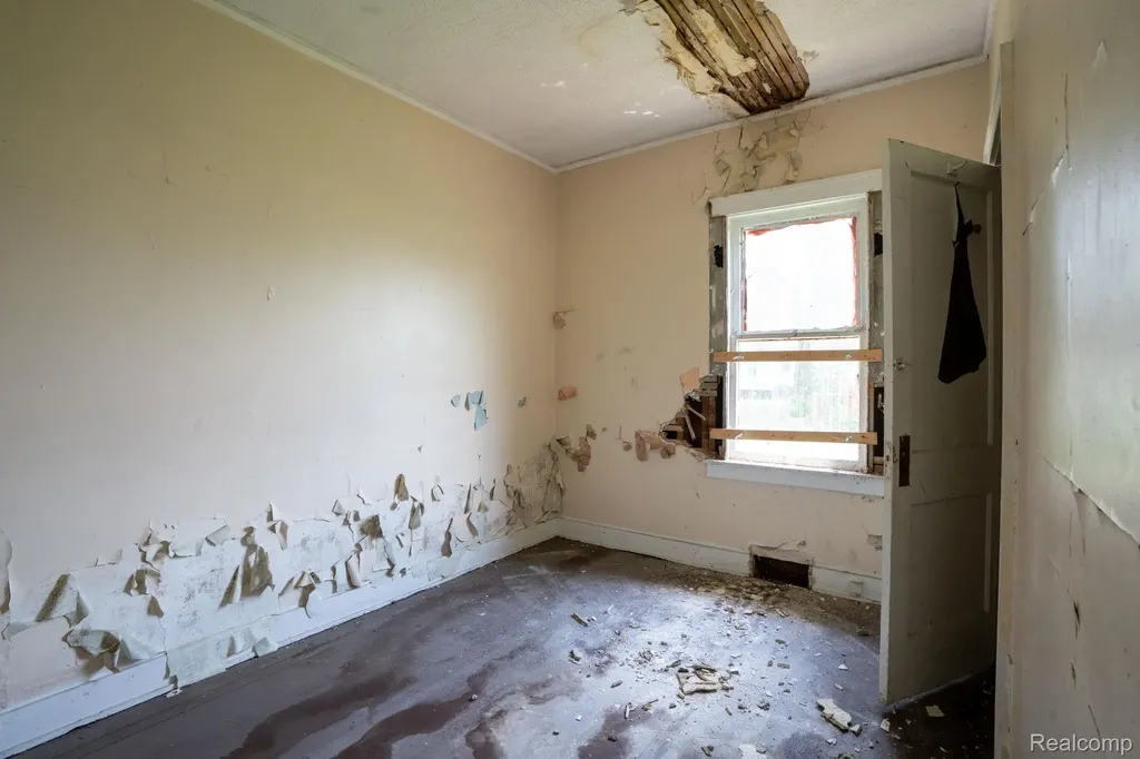 16164 Turner Street Detroit City MI 48221