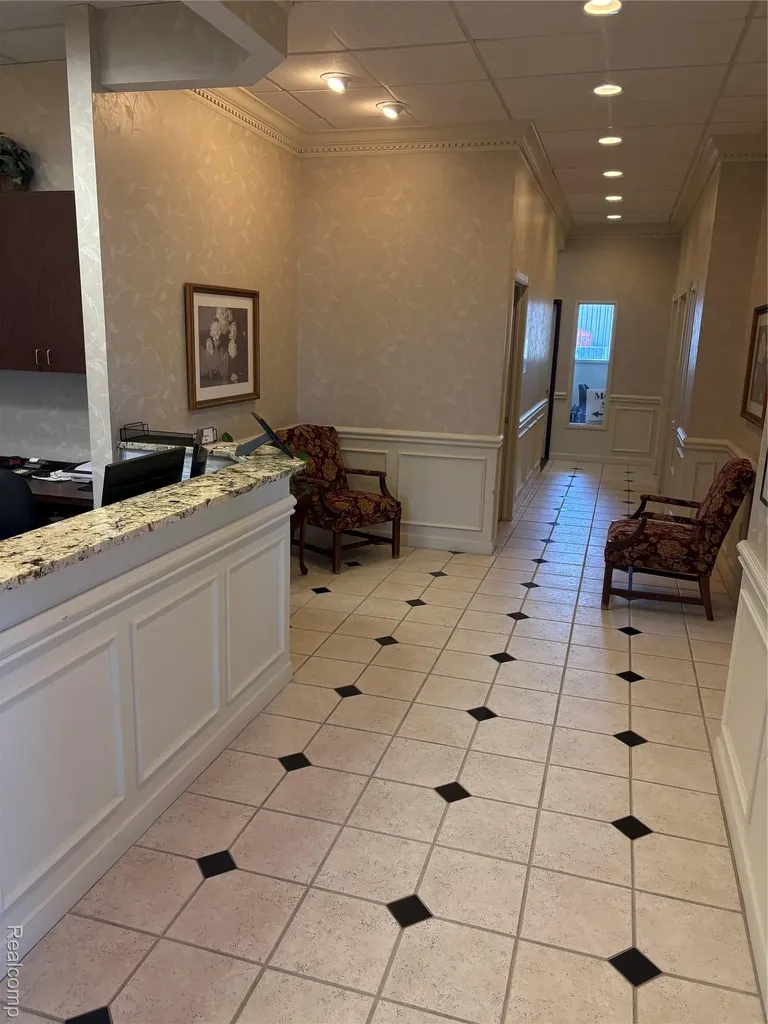 27320 Harper Avenue St. Clair Shores City MI 48081