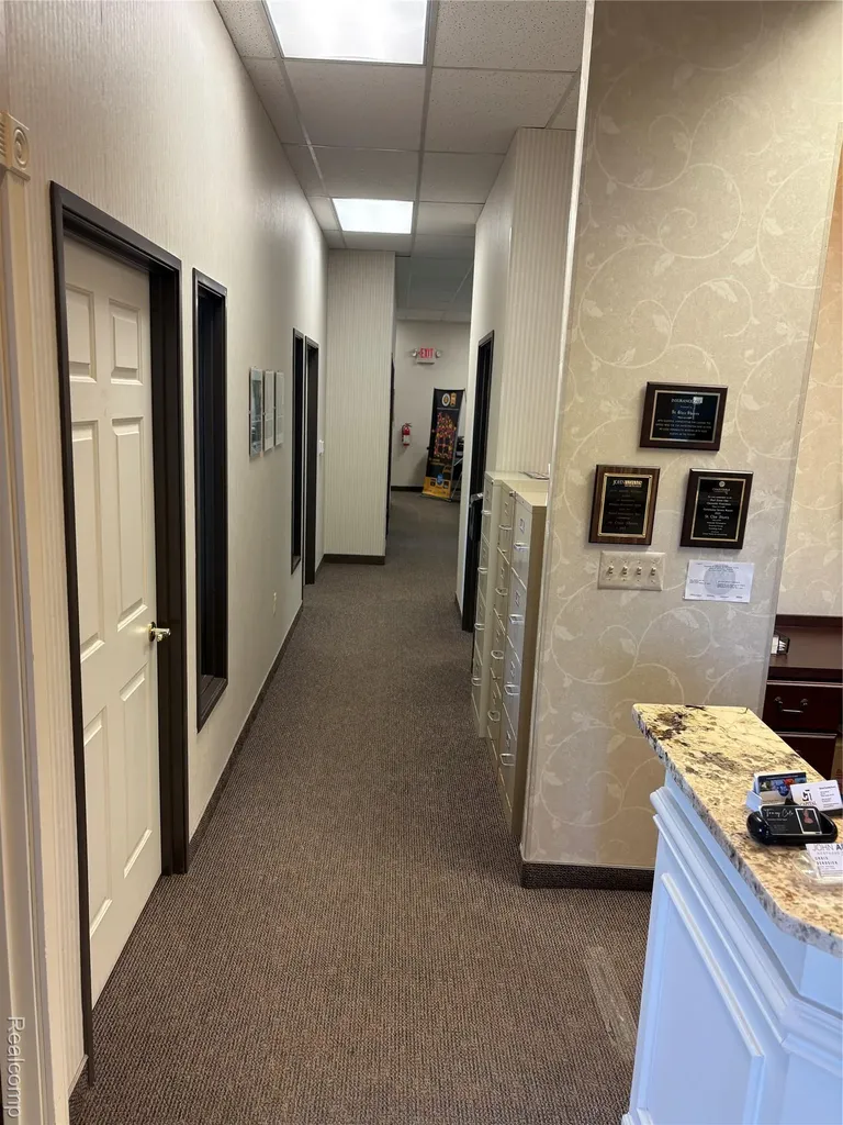 27320 Harper Avenue St. Clair Shores City MI 48081