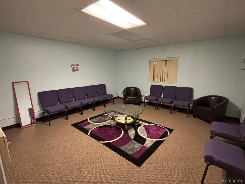 15003 Joy Road Detroit City MI 48228