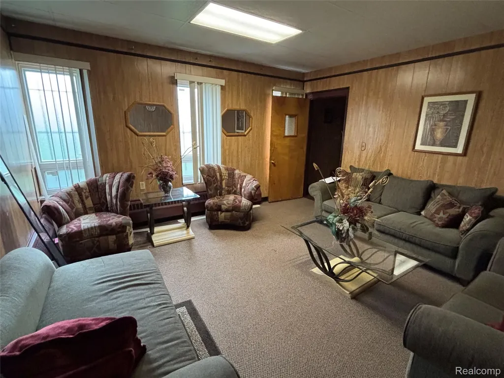 15003 Joy Road Detroit City MI 48228