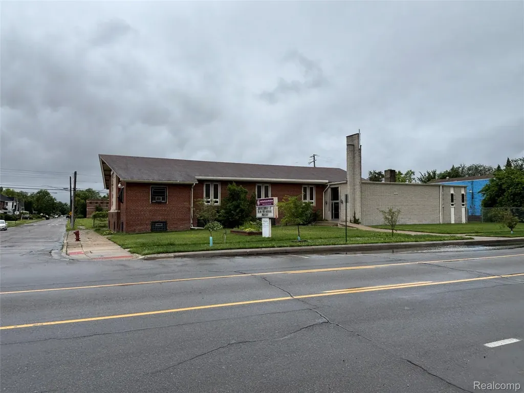 15003 Joy Road Detroit City MI 48228